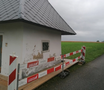 Sanierung Fassade Bodenberg Zell